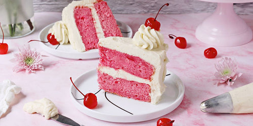 Oppskrift på Cherry velvet kake