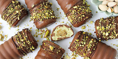 Oppskrift på Dubai sjokolade pinneis