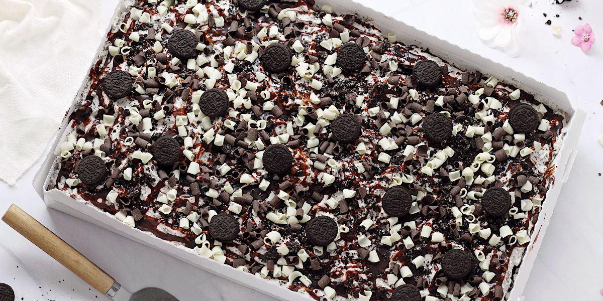 Oppskrift på Oreo sjokoladekake i langpanne