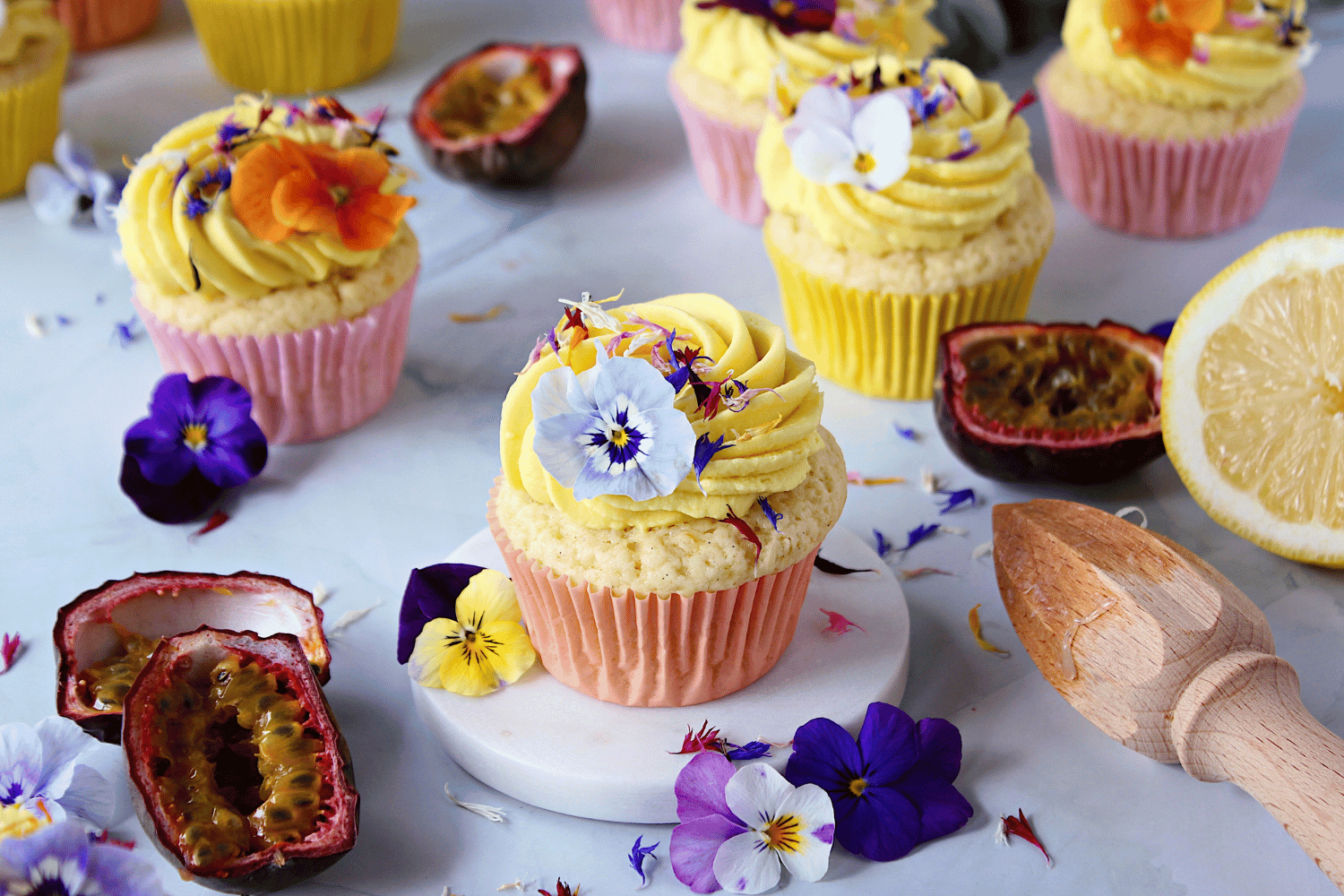 Pasjonsfrukt cupcakes