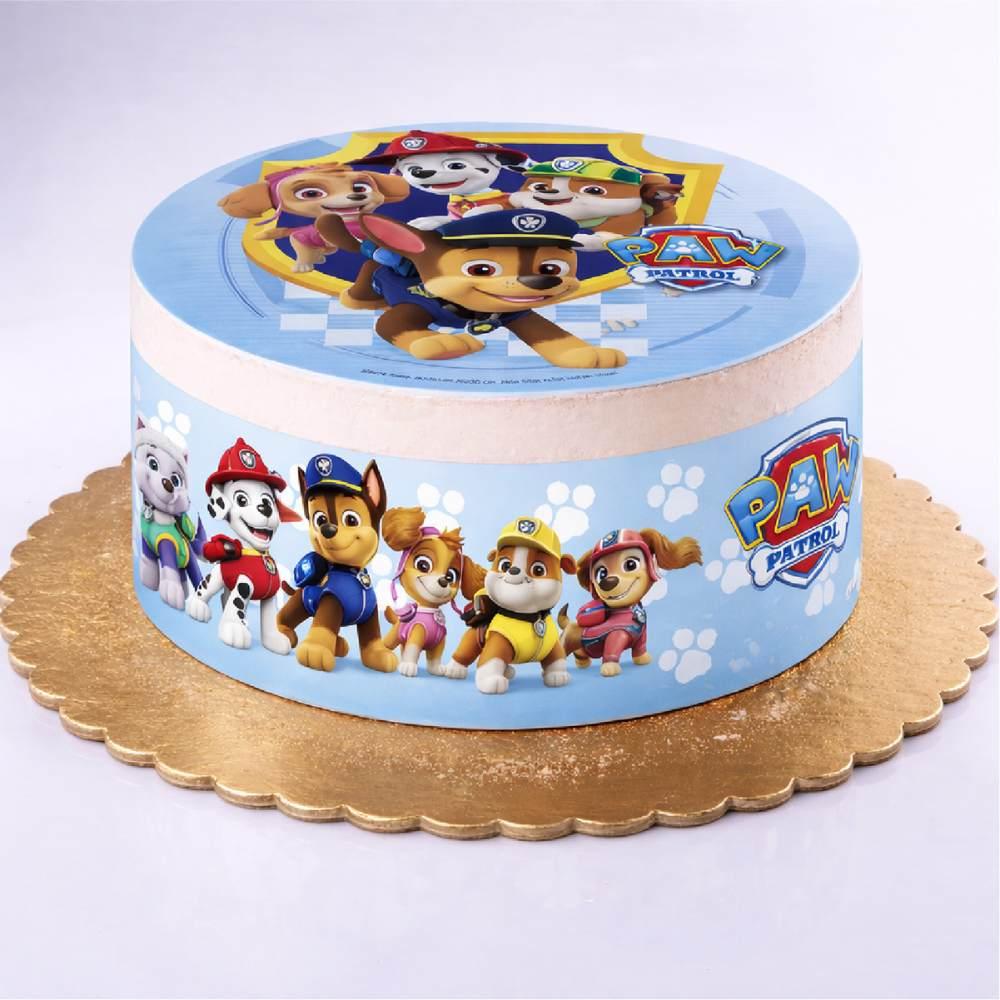 Paw Patrol-kakebånd lagt rundt en kake