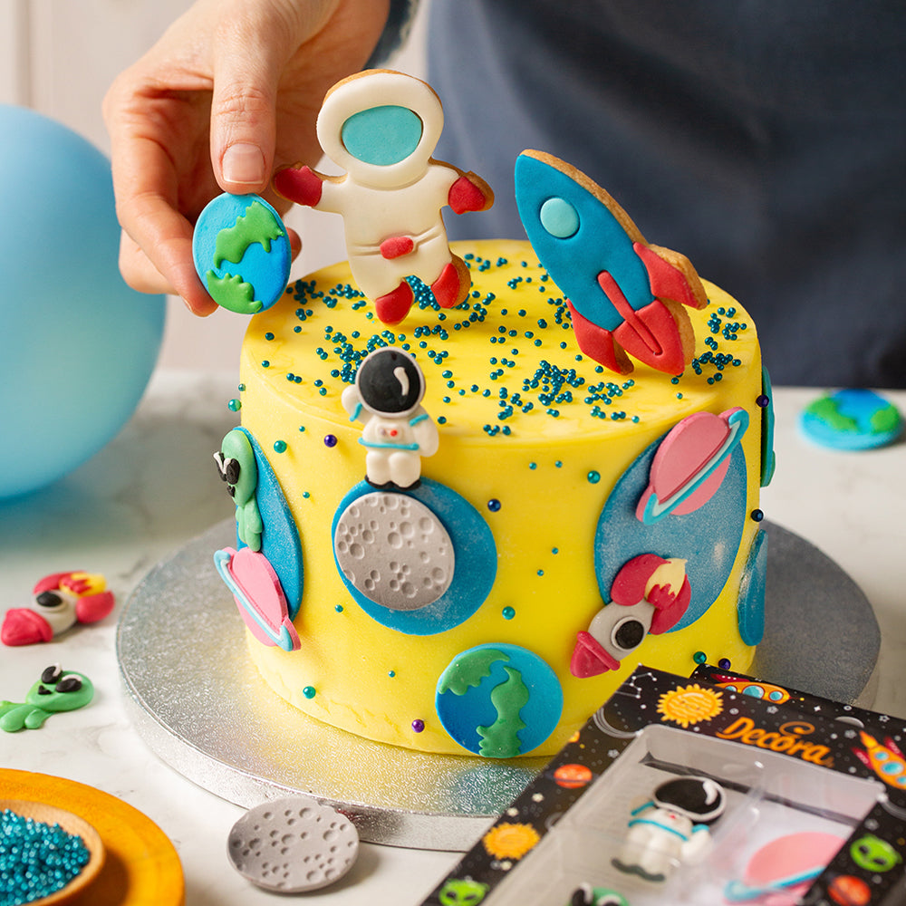 Decora Spiselig Kakepynt -Universet- pk/6