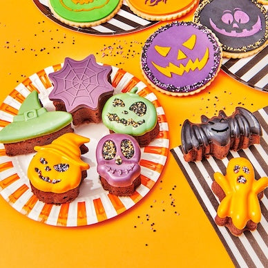 Wilton Silikonform - Halloween - Spøkelse / Heksehatt / Flaggermus / Gresskar / Hodeskalle / Spindelvev, Lilla