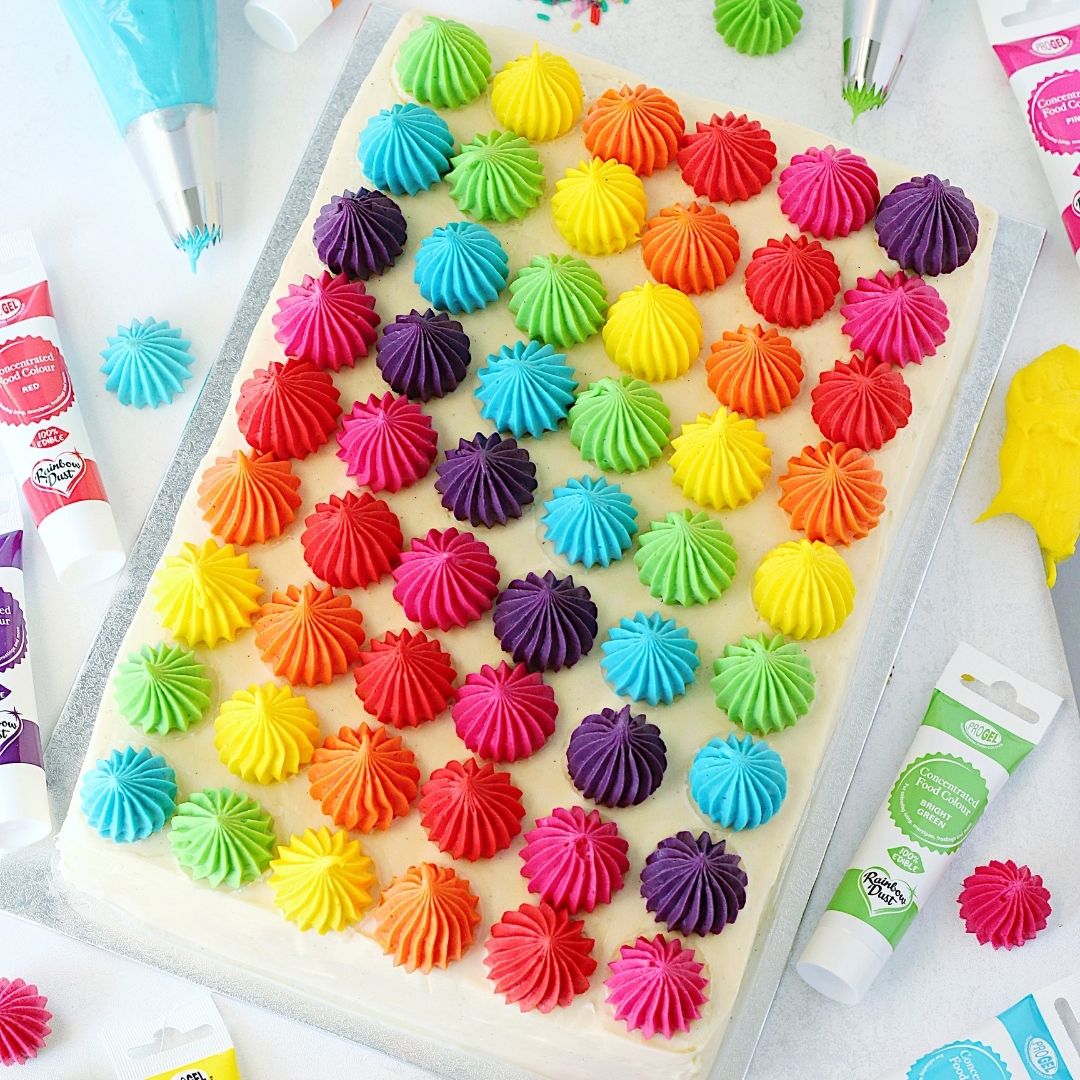 Funfetti regnbuekake