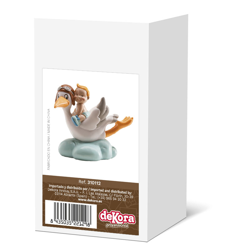 Kaketopp baby -Gutt på flyvende stork- 10cm