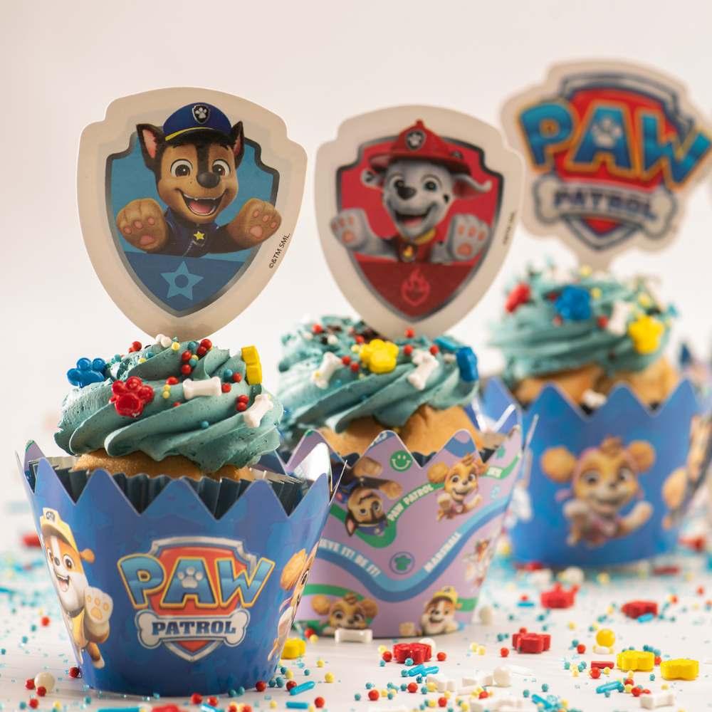 Muffins pyntet med Paw Patrol wrappere og toppere til barnebursdag