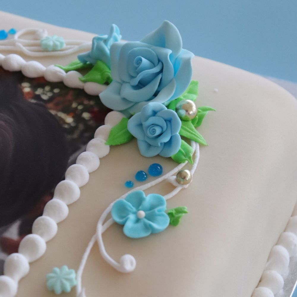 spiselig kakepynt blå roser