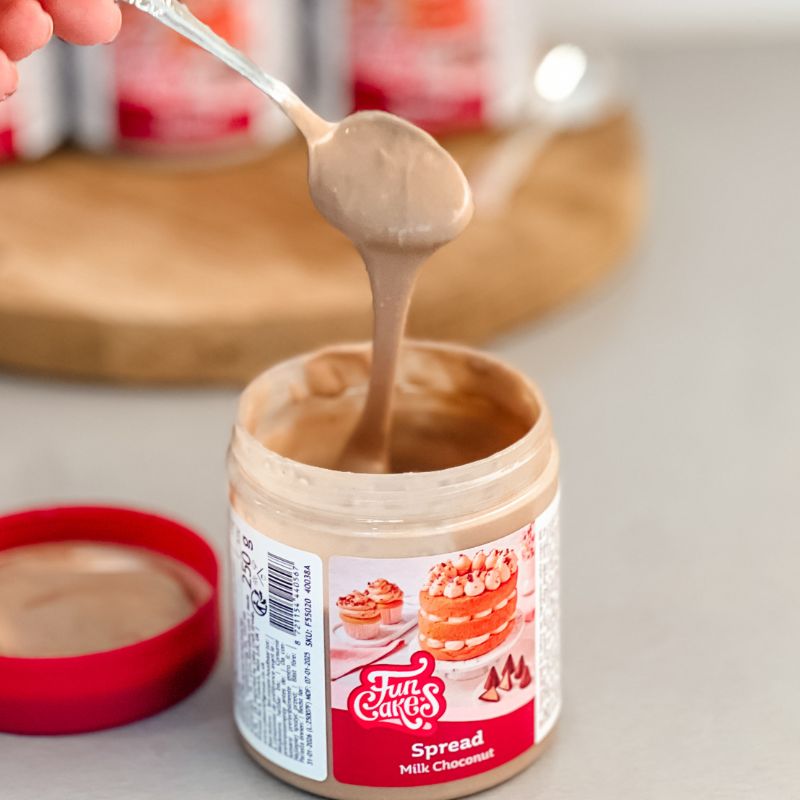 FunCakes Spreads Melkesjokolade- og hasselnøttkrem - 250g