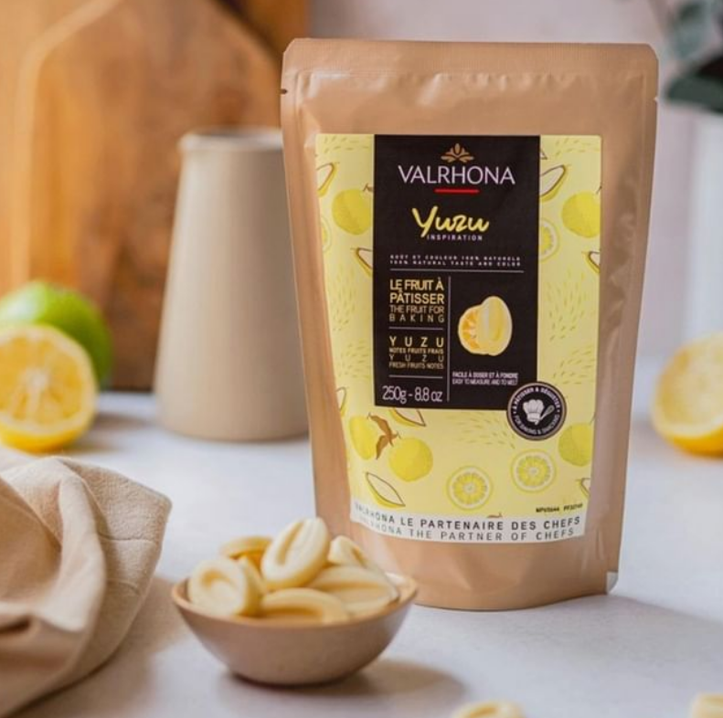 Hvit sjokolade med fruktsmak av Yuzu