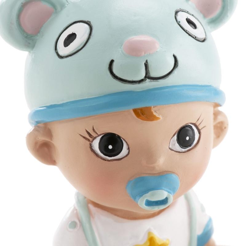DeKora kaketopp av gutt til dåp og babyshower