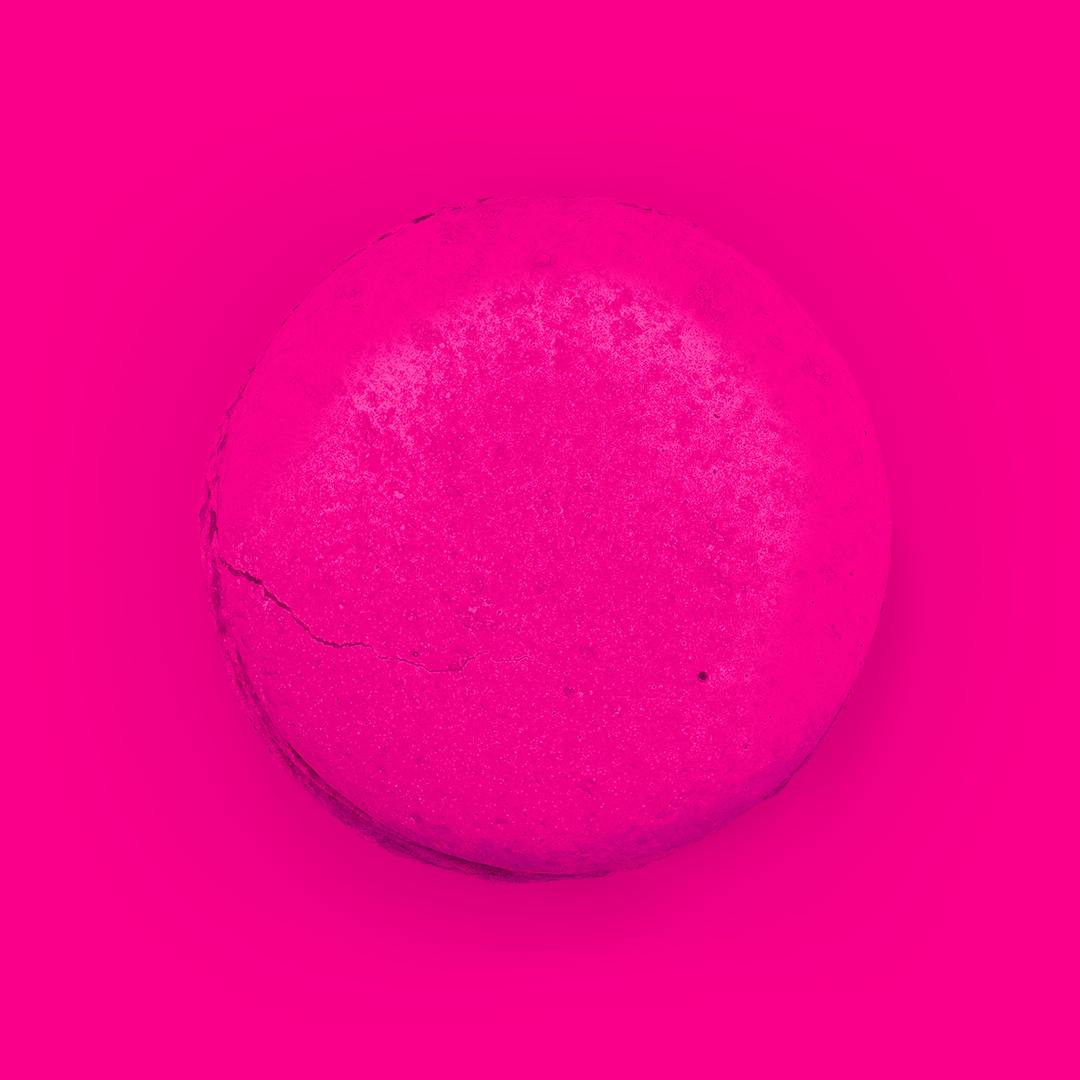 colour mill vannfarge hot pink