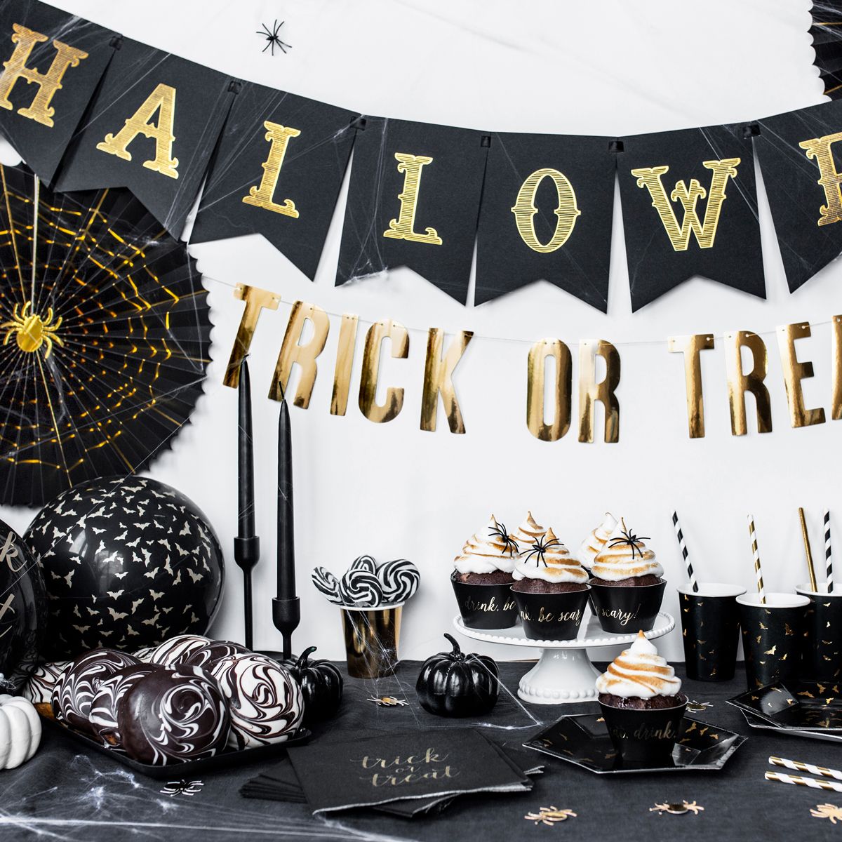 PartyDeco Banner "Trick or Treat" -Gull-