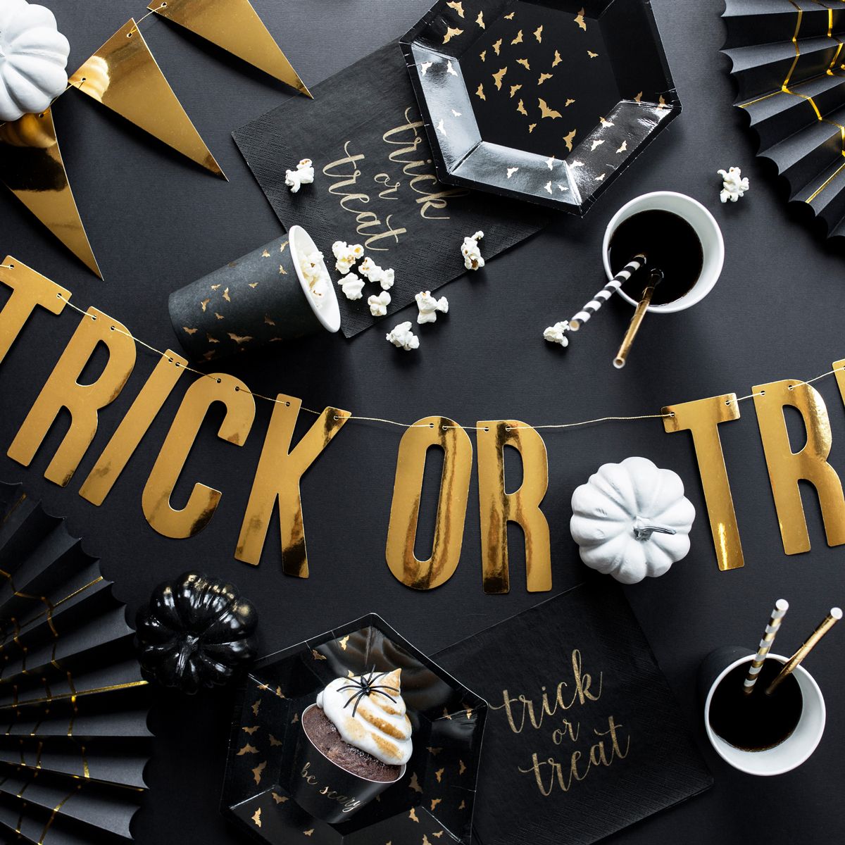 PartyDeco Banner "Trick or Treat" -Gull-