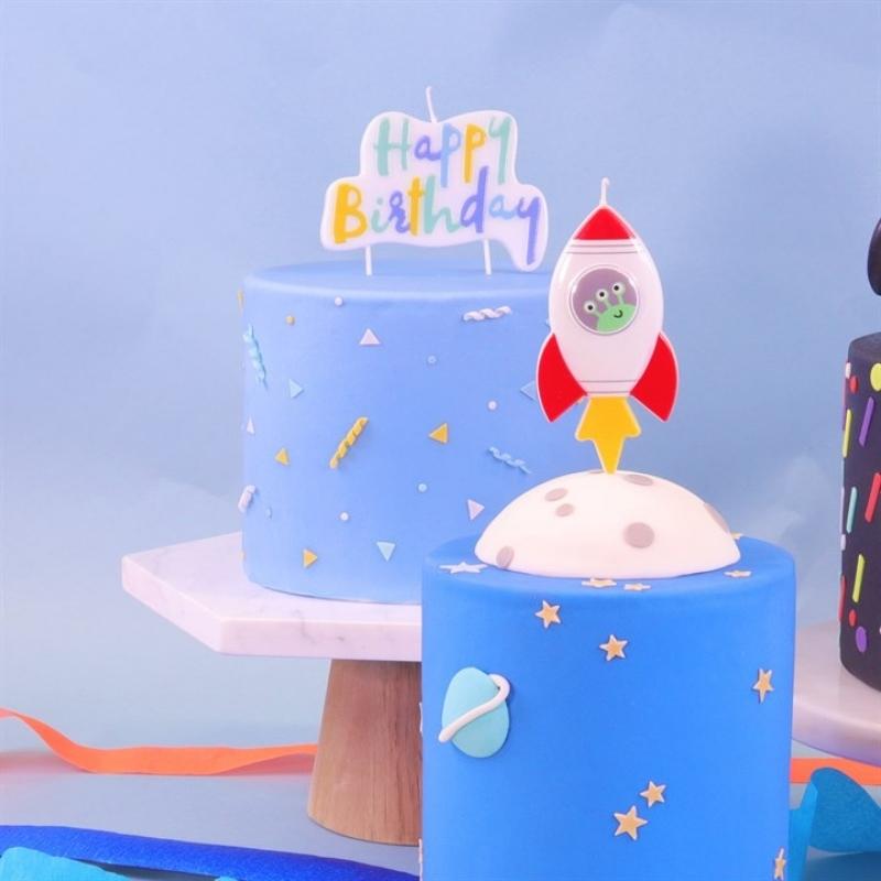 PME Happy birthday kakelys -Blå pastell-
