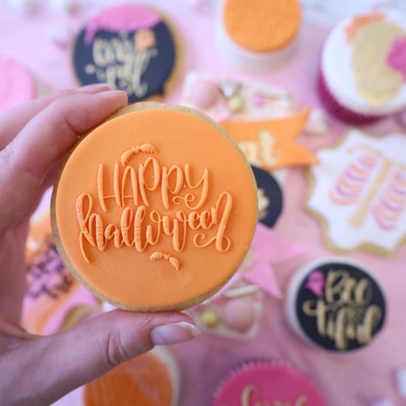 Embosser happy halloween