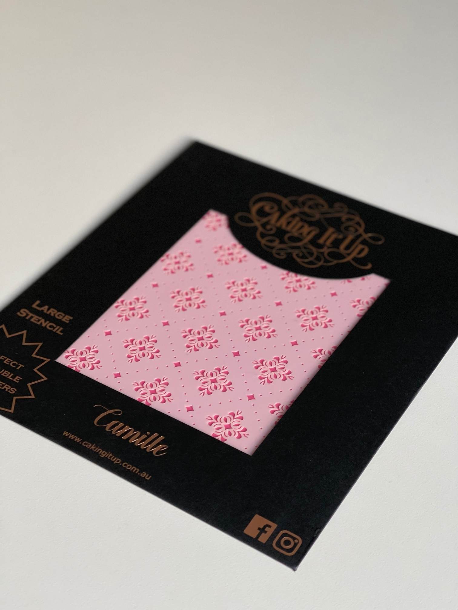 Caking It Up Kakestensil -Camille-