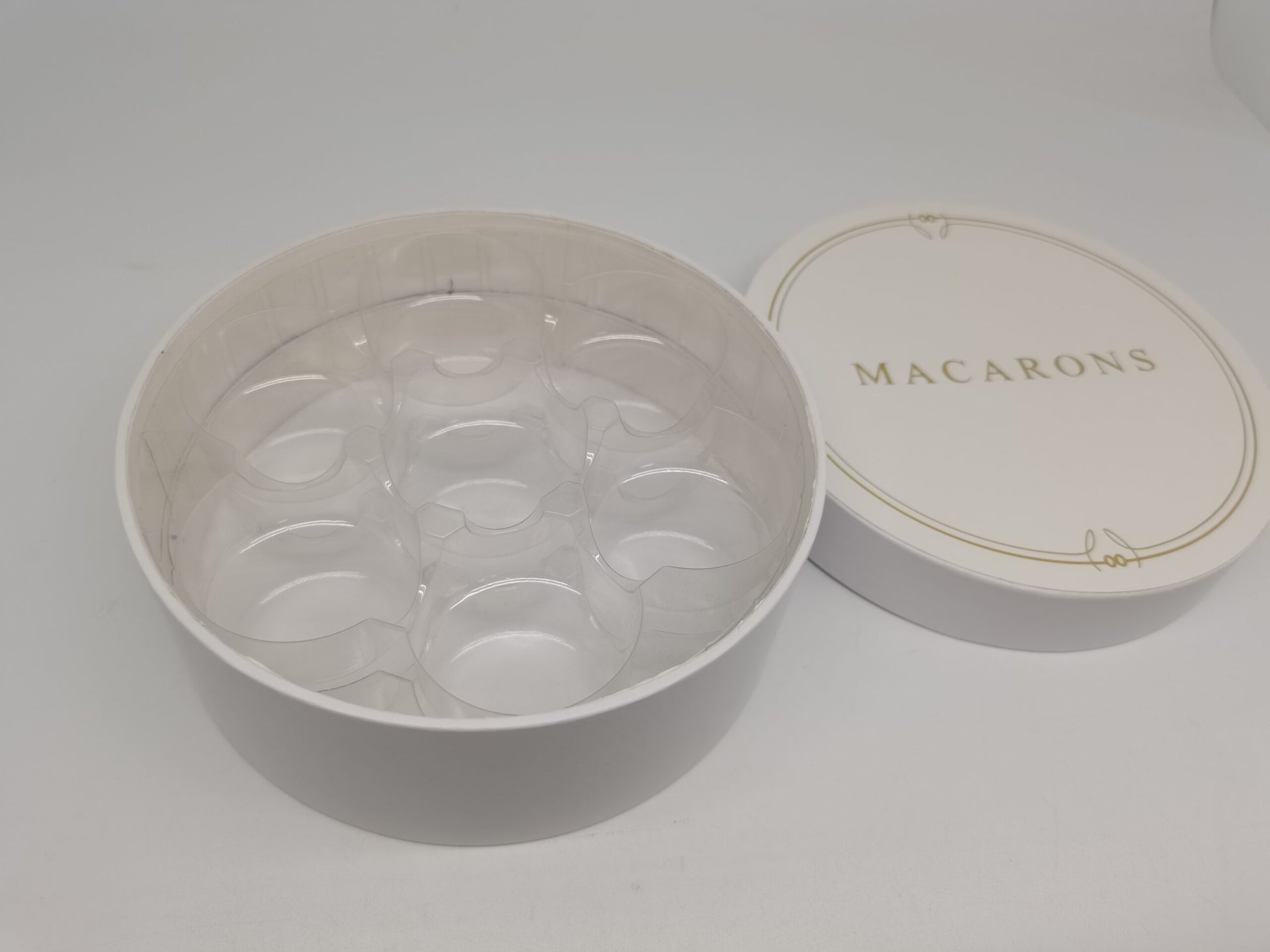 Makroneske, Rund, 16cm, 14stk, Hvit