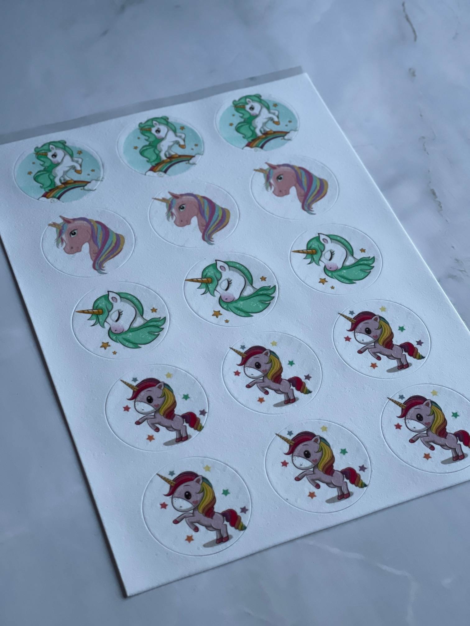 Spiselig cupcakebilde med eget motiv - Rund 7,6cm