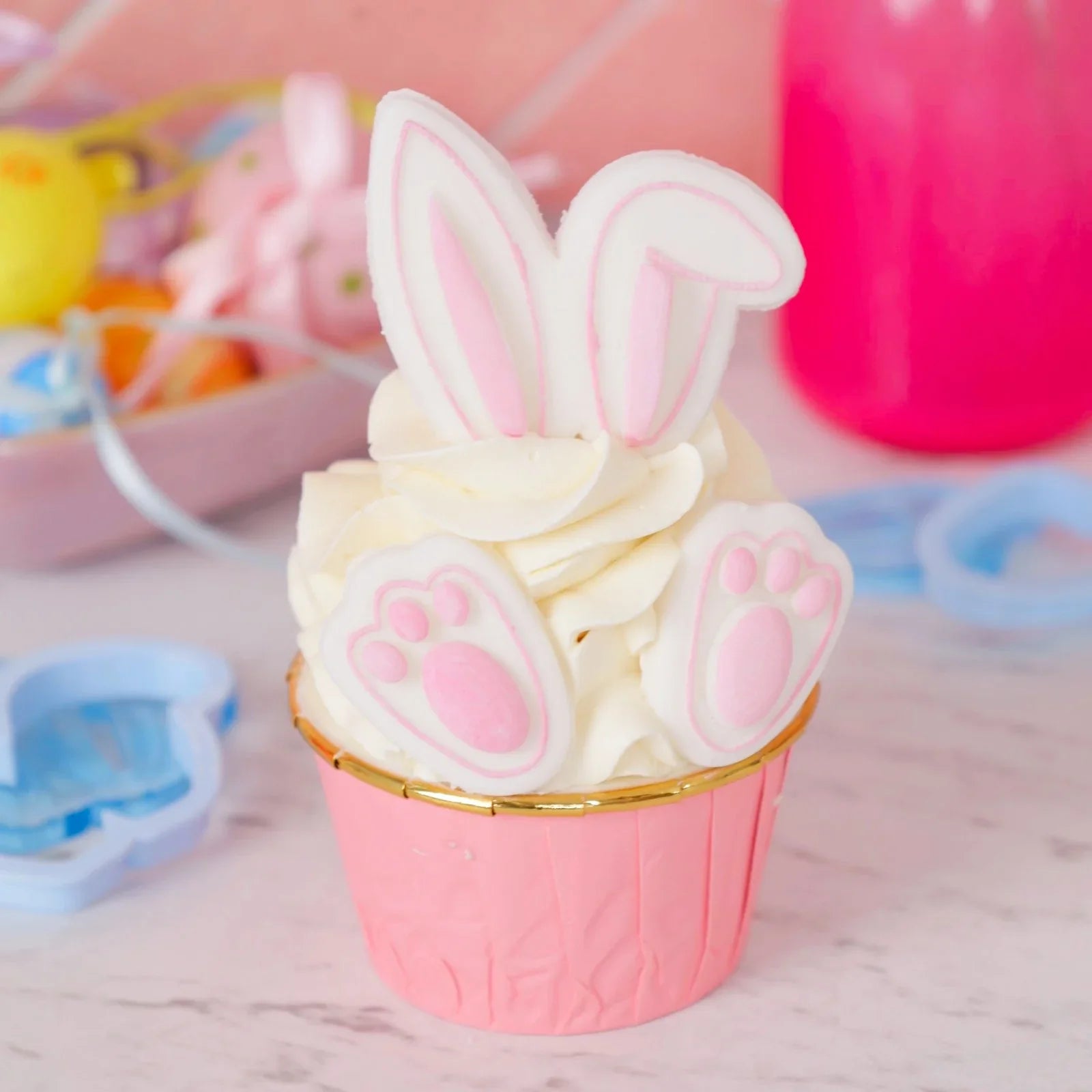 Sweet Stamp OUTboss - Stamp n Cut -Kanin cupcakes-