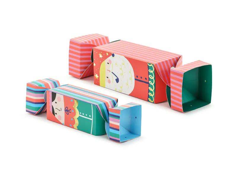 gaveeske formet som godteri wrapper