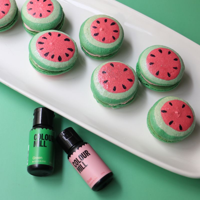 Colour mill makroner i fargene green og rose