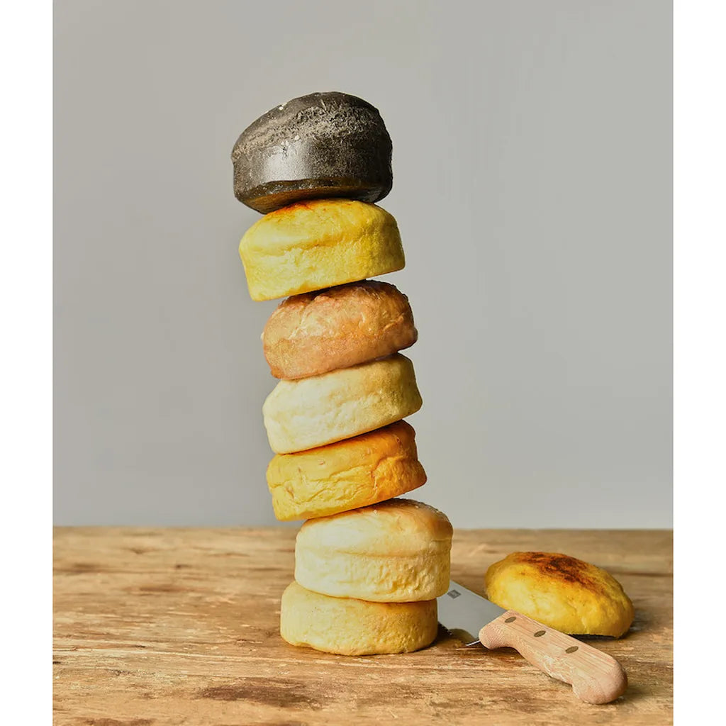 Stablede hjemmelagde burgerboller fra Lurch form