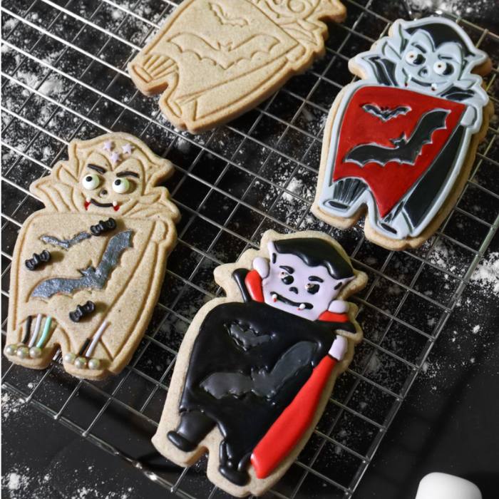 PME Utstikker m/ embosser - Creepy Characters- sett/6