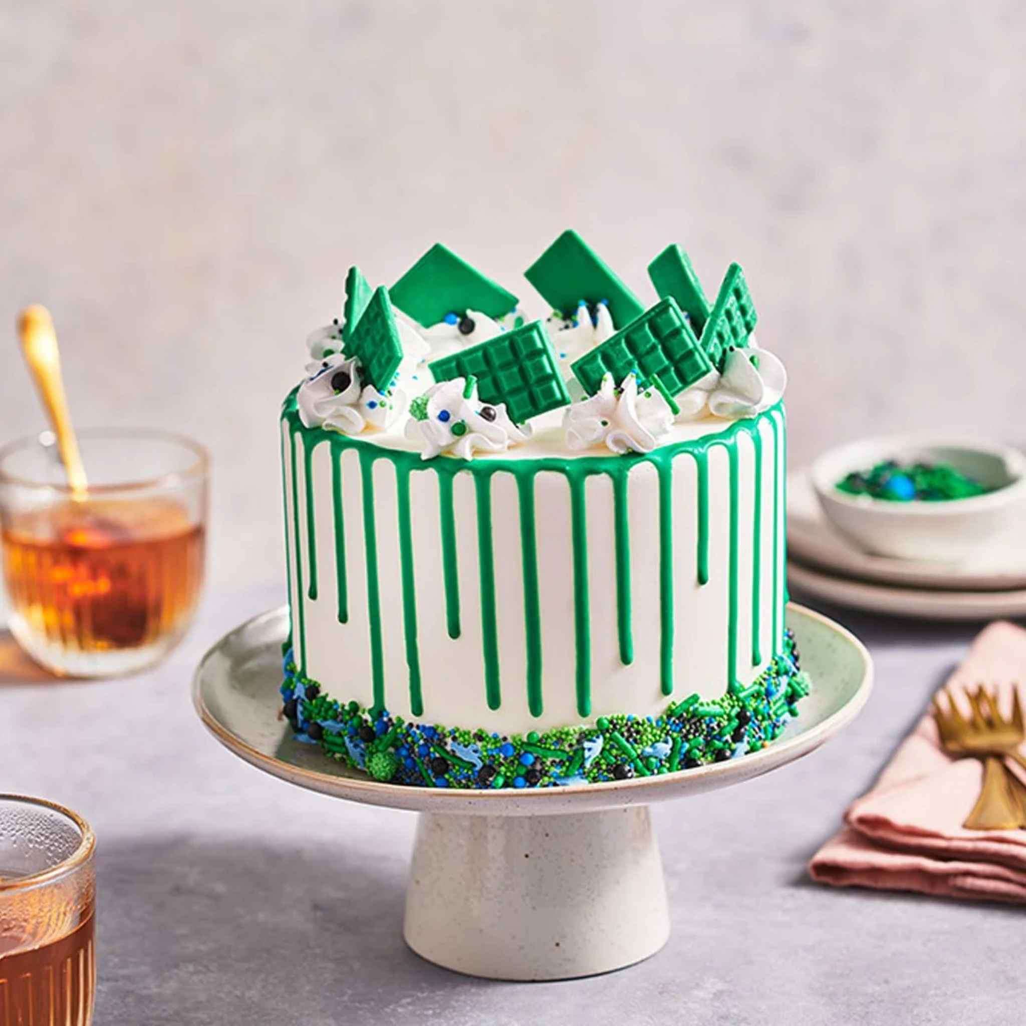 FunCakes Cake Drip -Bladgrønn- 180g