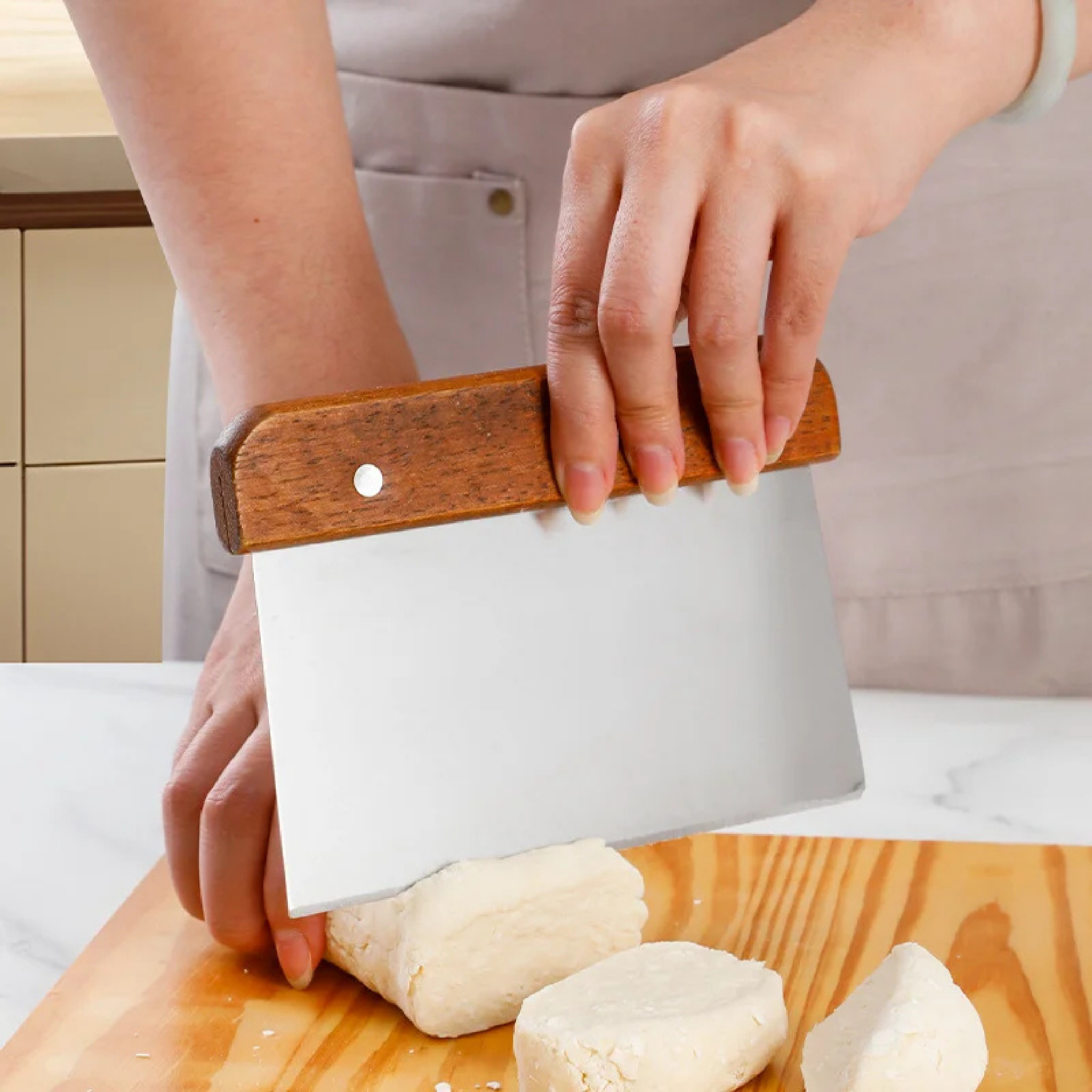 Aanonsen deigskrape i metall, 15cm