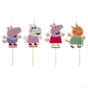 Kakelys -Peppa Gris- pk/4 Kakelys fra Dekora av 4 forskjellige peppa gris kakrakterer kjent fra barnetv-serien Peppa Gris. Pakken inneholder 4 lys perfekt til peppa gris bursdag.  Størrelsen er ca 9 cm.