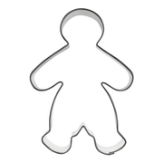 Pepperkakeform pepperkakegutt stor - 11 cm Pepperkakeform eller kjeksutstikker formet som en stor pepperkakegutt. Størrelse ca 11 cm.  Pepperkakeformer kan ruste og eller bli flekkete om de blir liggende i vann eller fuktig. Derfor anbefaler vi håndvask og god tørking etterpå. Optimalt er tørking av formene i varm stekeovn rett etter bruk. Da holder formene seg best. Om du har kommet i skade for å