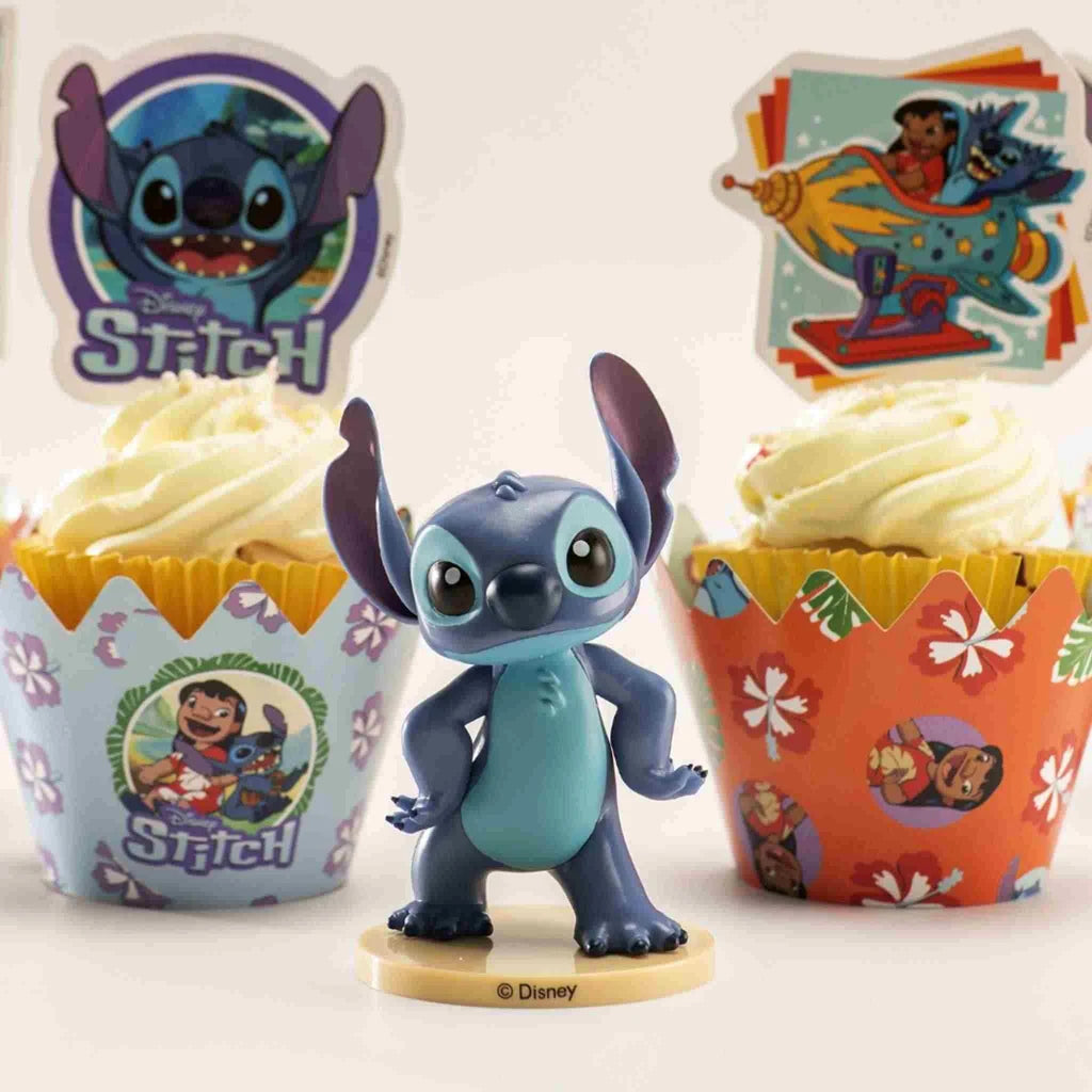 Stitch kaketopp i plast 9 cm – vist sammen med cupcakes