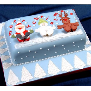 kake med julekakepynt